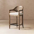 Tabouret de comptoir Americana Mid-Century Modern 26 po avec dossier en rotin